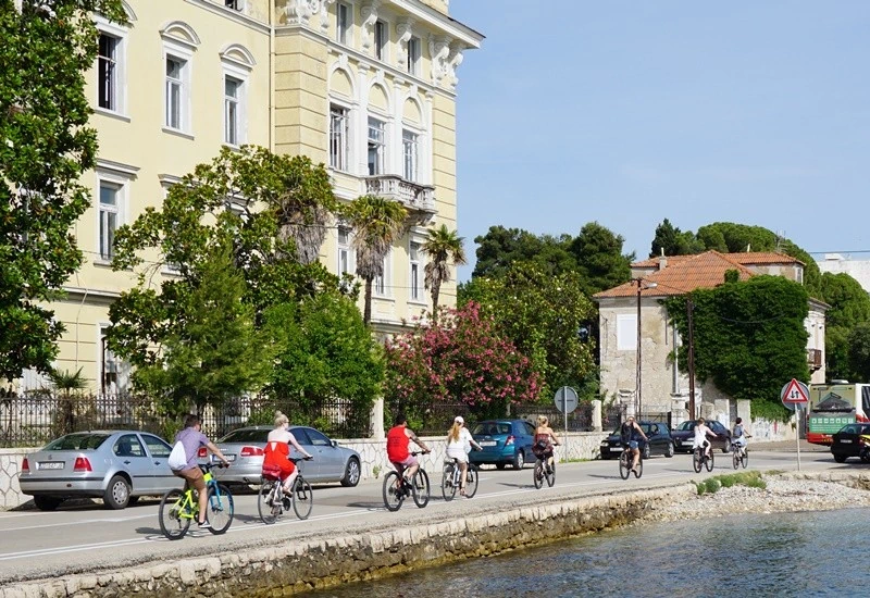 Best of Zadar, guided bike tour